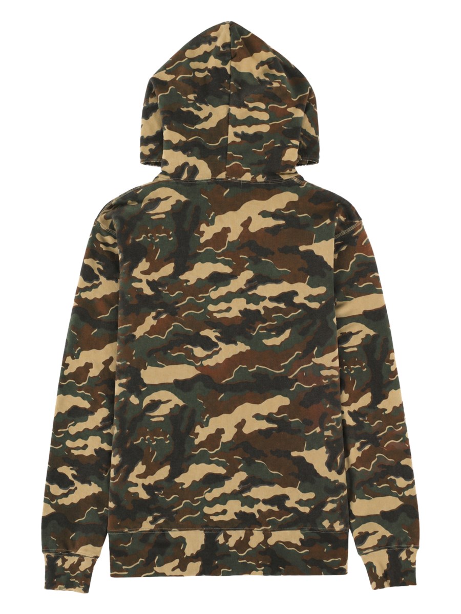 FELPA GLITCH WOODLAND CON CAPPUCCIO