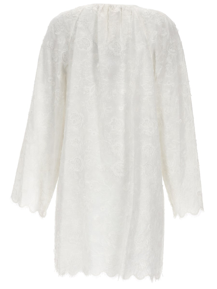 ABITO CON RICAMI FLOREALI