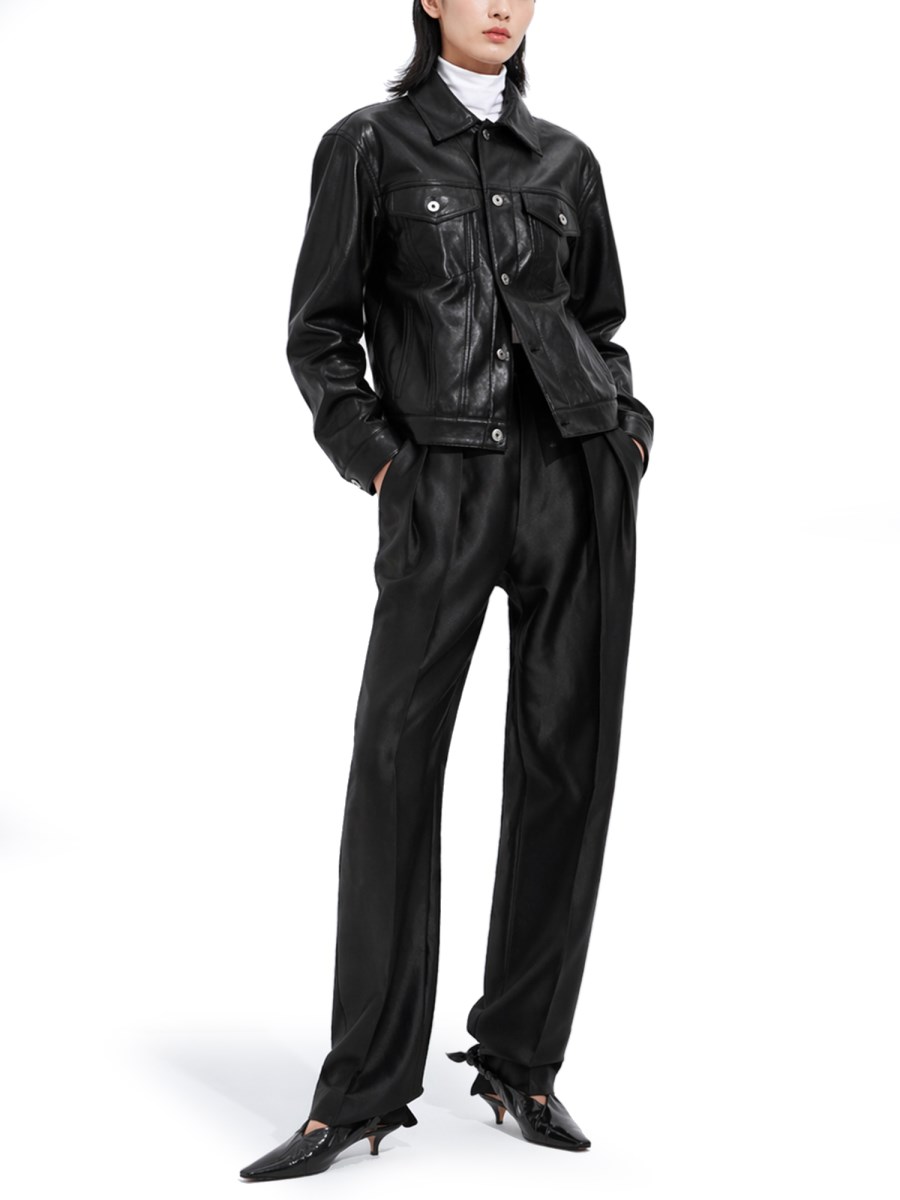 GIACCA IN PELLE CON DETTAGLIO INTRECCIATO