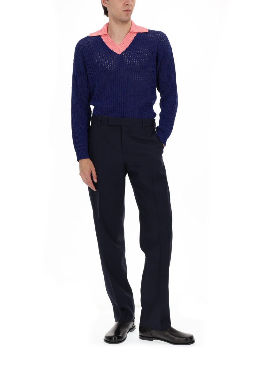 MAGLIA CON LAVORAZIONE A TRECCE CABLÉ