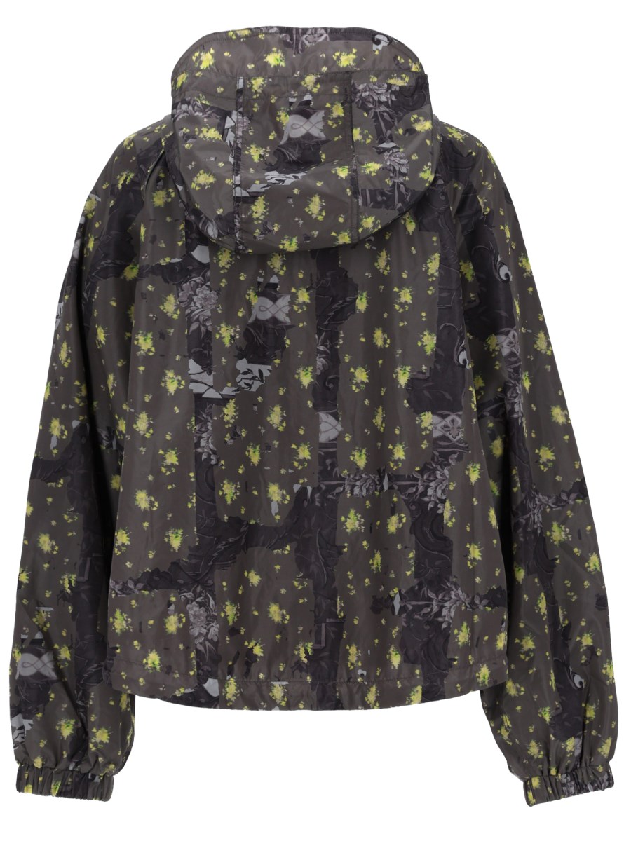 GIACCA IN NYLON LEGGERO CON STAMPA