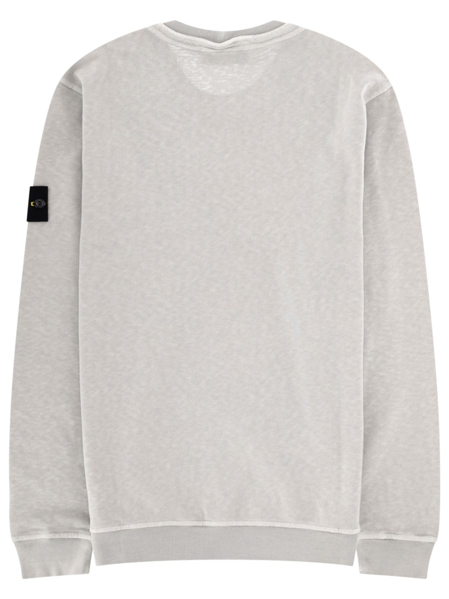 FELPA CON PATCH LOGO