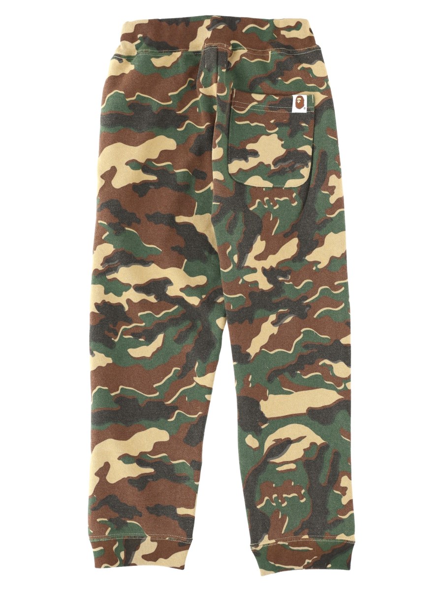 Pantaloni da jogger con stampa squalo