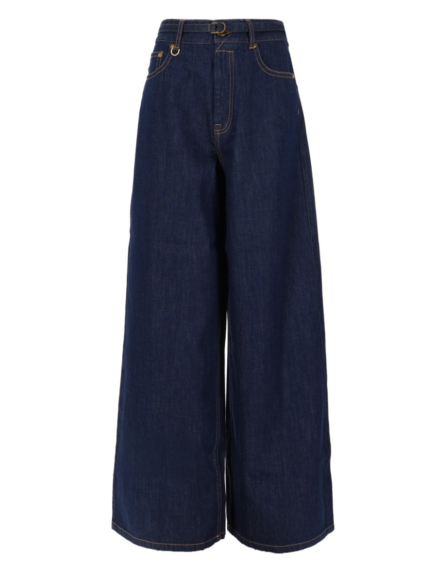 Jeans a zampa dalla vestibilità comoda