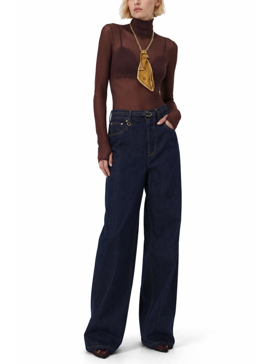 Jeans a zampa dalla vestibilità comoda