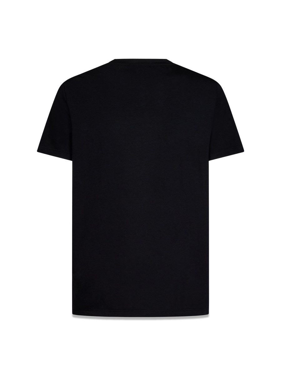 T-SHIRT UNDERWEAR