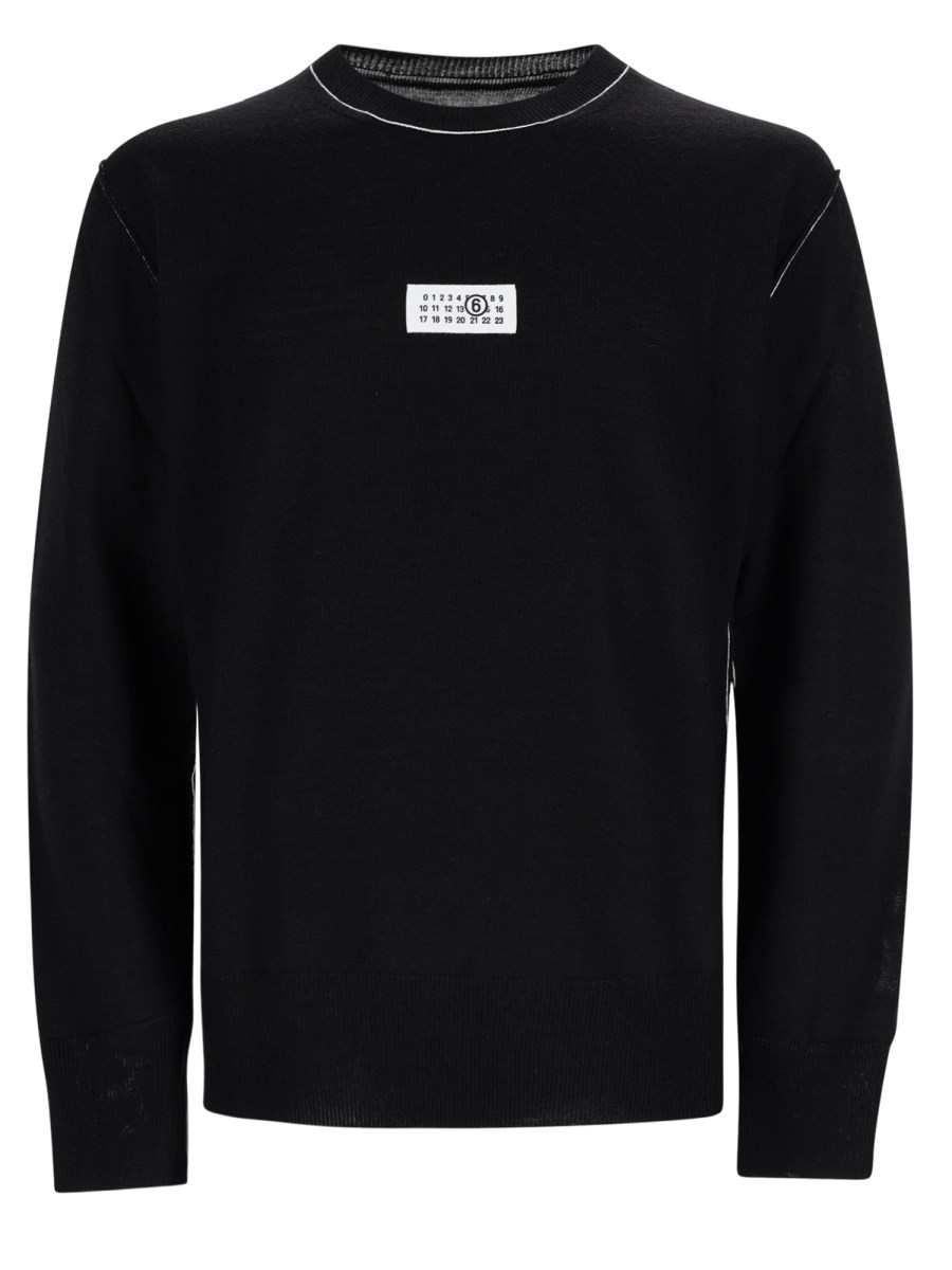maglia con logo