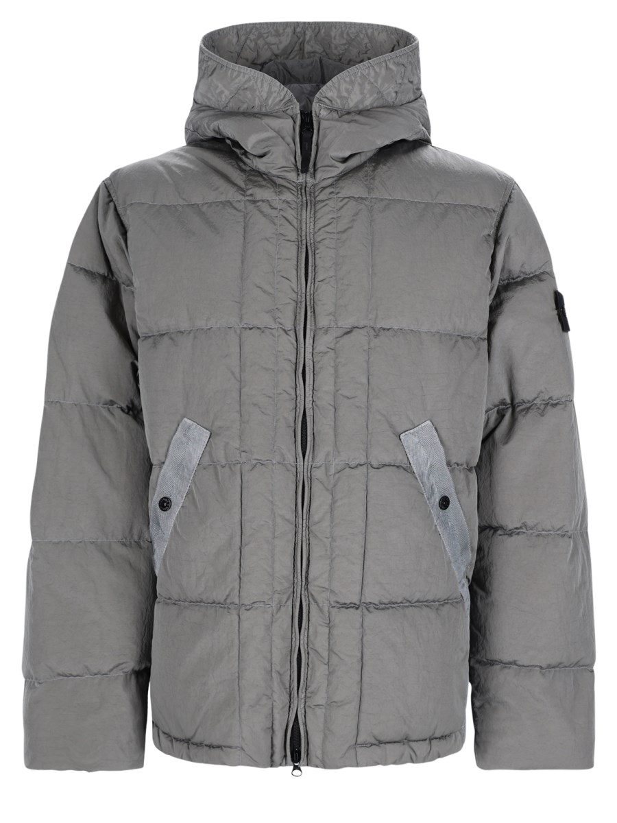 piumino con collo alto e patch logo