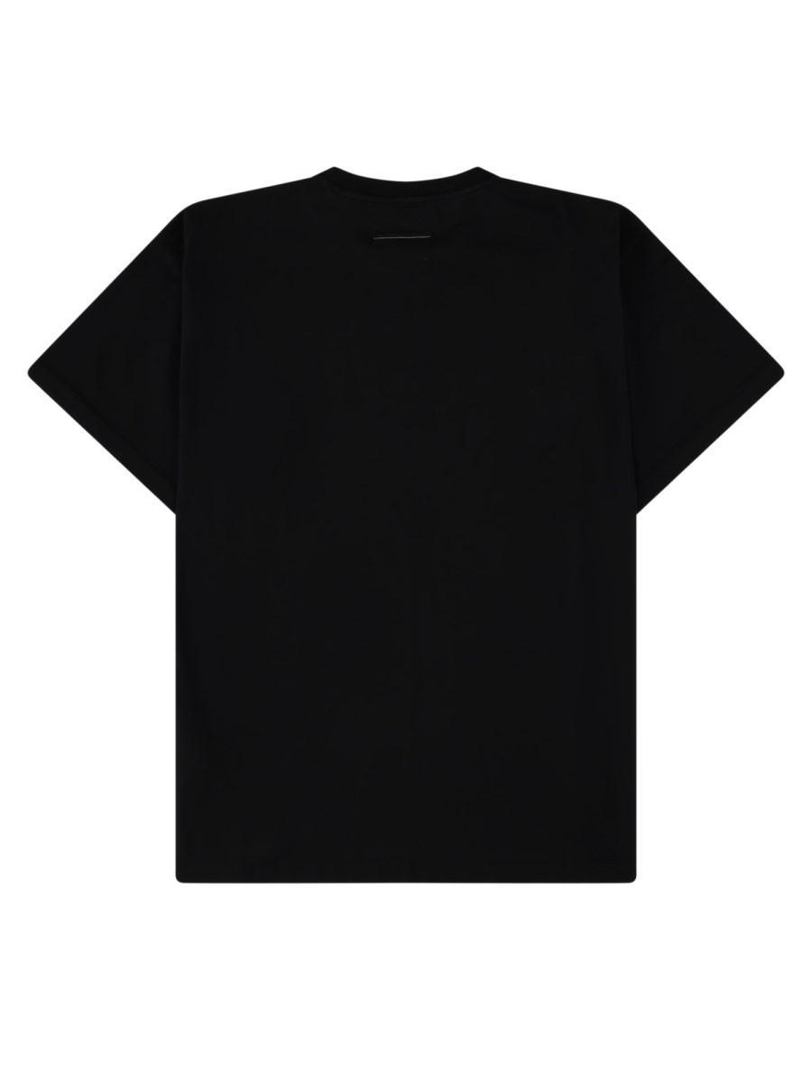 t-shirt con logo