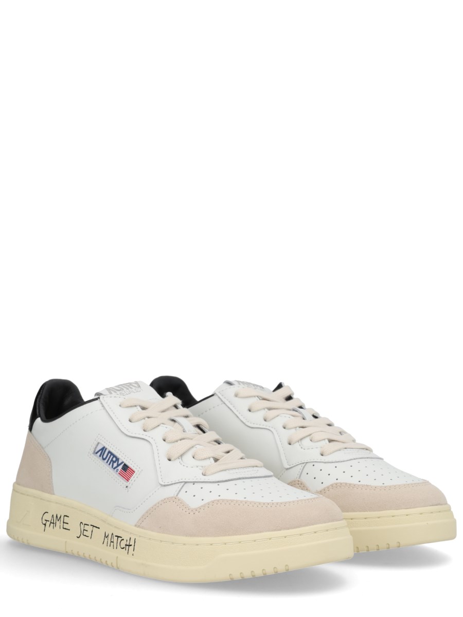 SNEAKER MEDALIST LOW