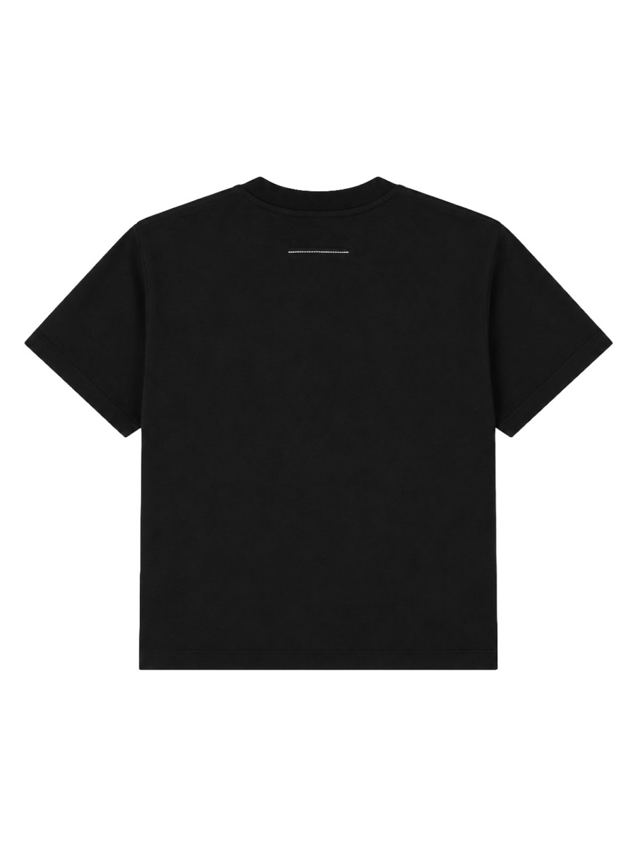 t-shirt con logo