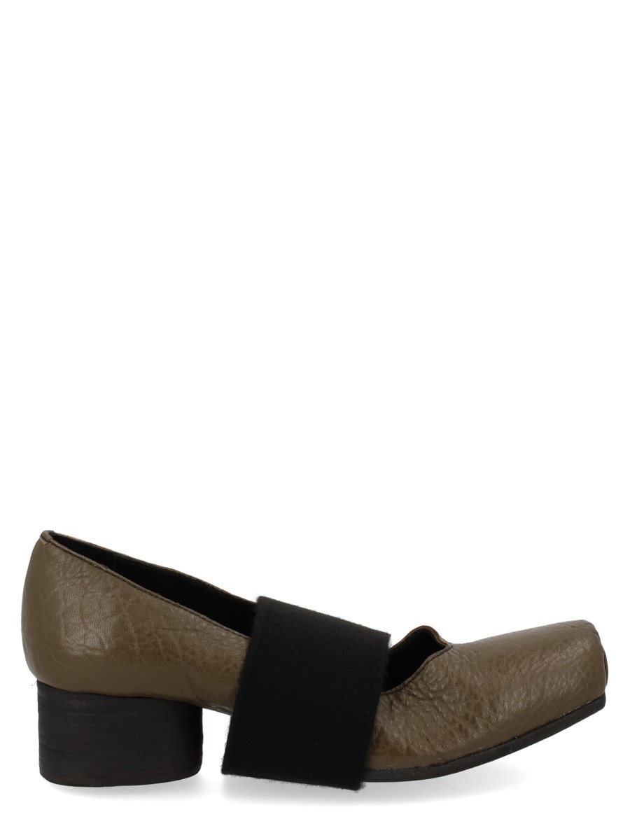 Ballerina In Pelle Con Fascia
