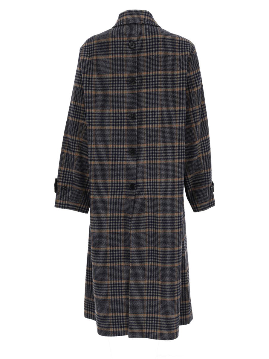 Cappotto in Lana con Bottoni sul Retro