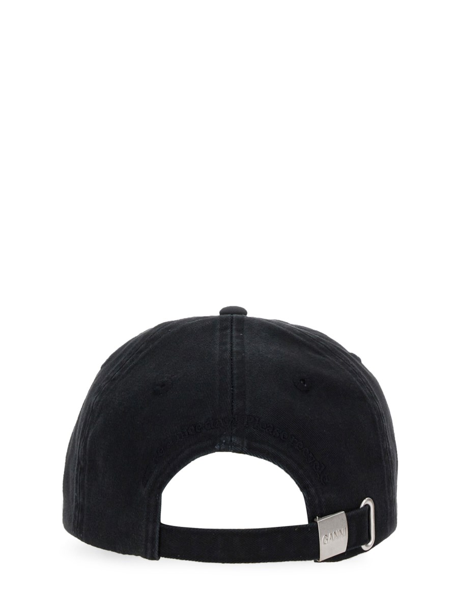 CAPPELLO DA BASEBALL IN CANVAS