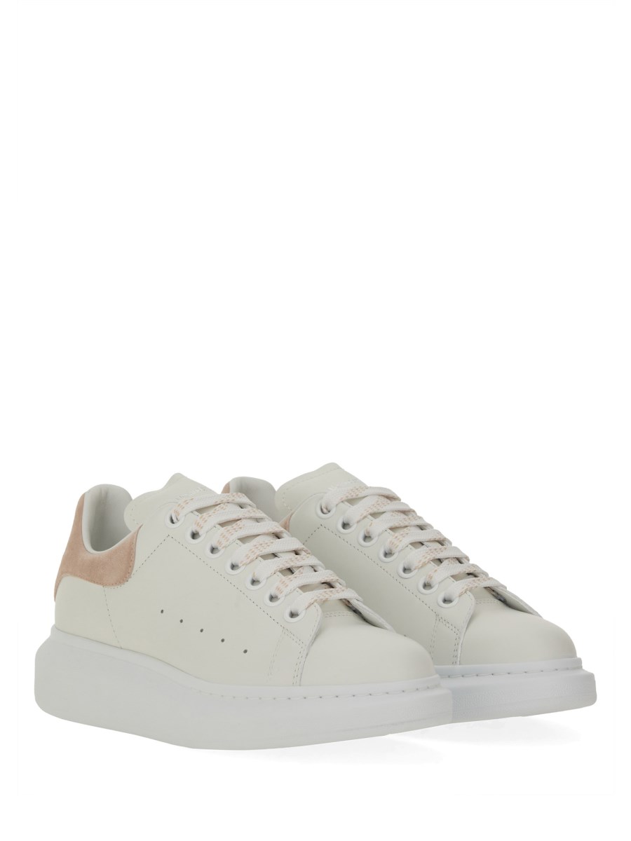 SNEAKER OVERSIZE