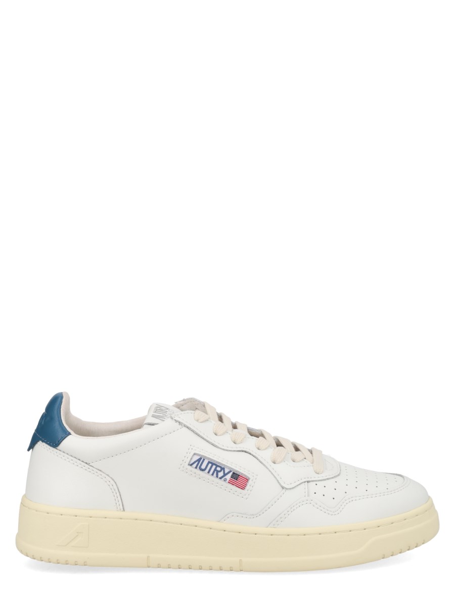 SNEAKER MEDALIST LOW