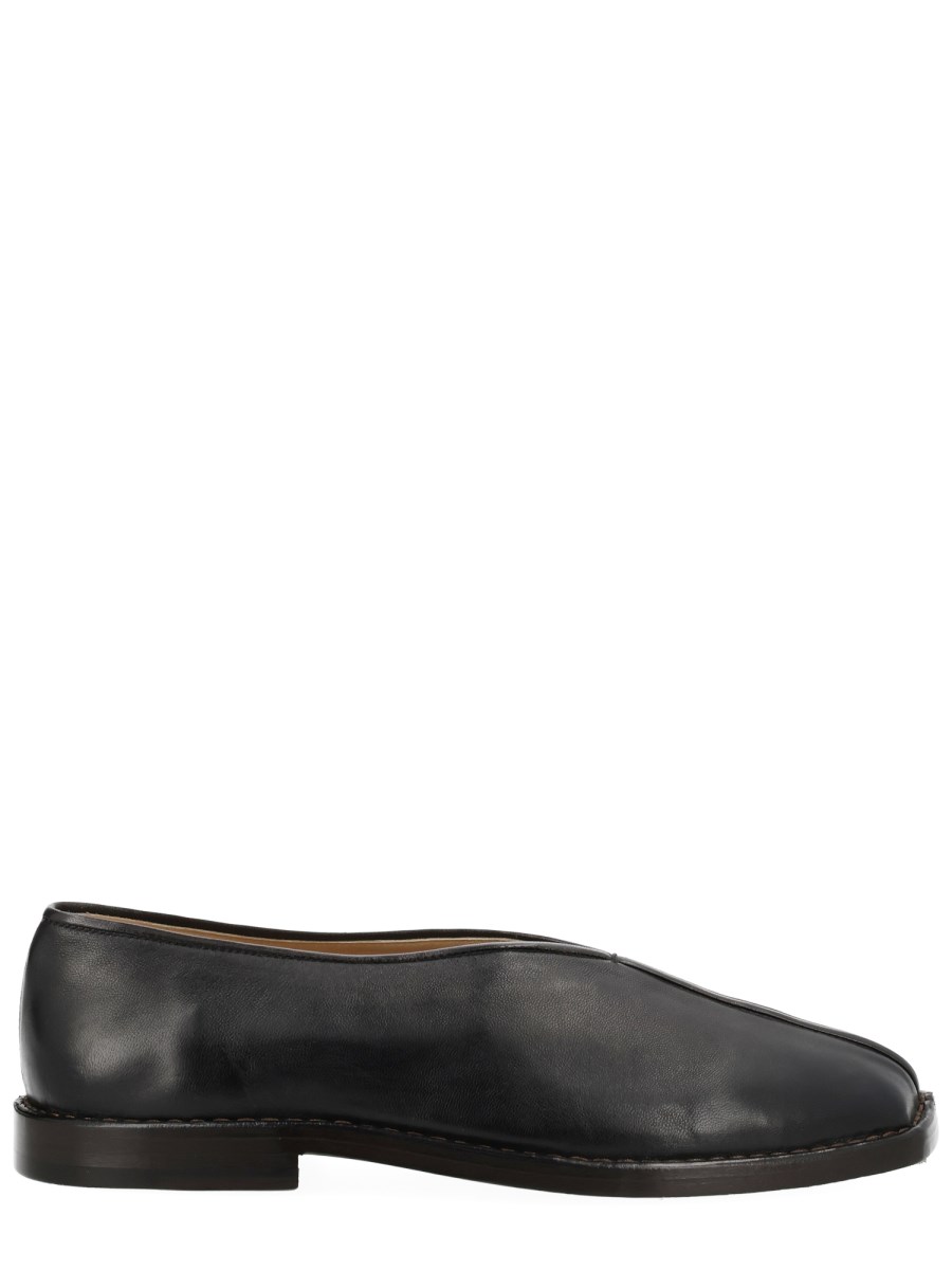 SLIPPER FLAT PIPED
