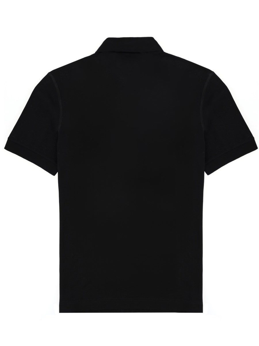 POLO CON PATCH LOGO
