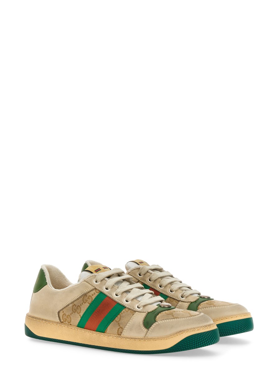 SNEAKER SCREENER