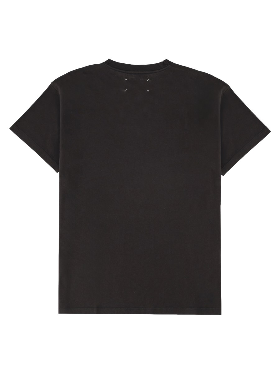 t-shirt con stampa 