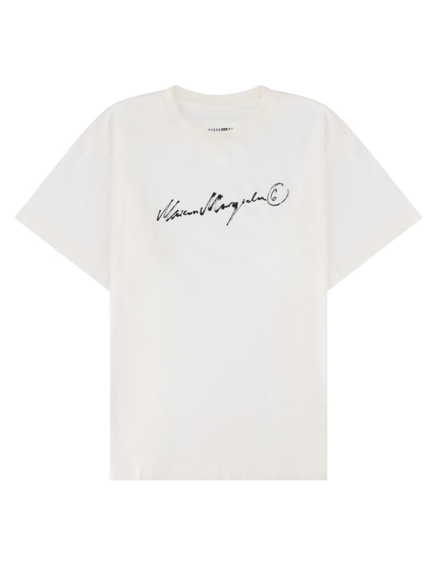 t-shirt con logo