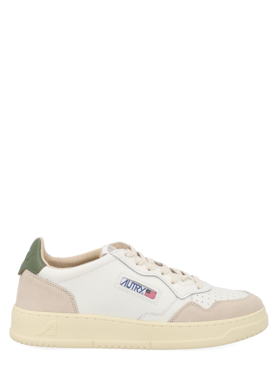 SNEAKER MEDALIST LOW