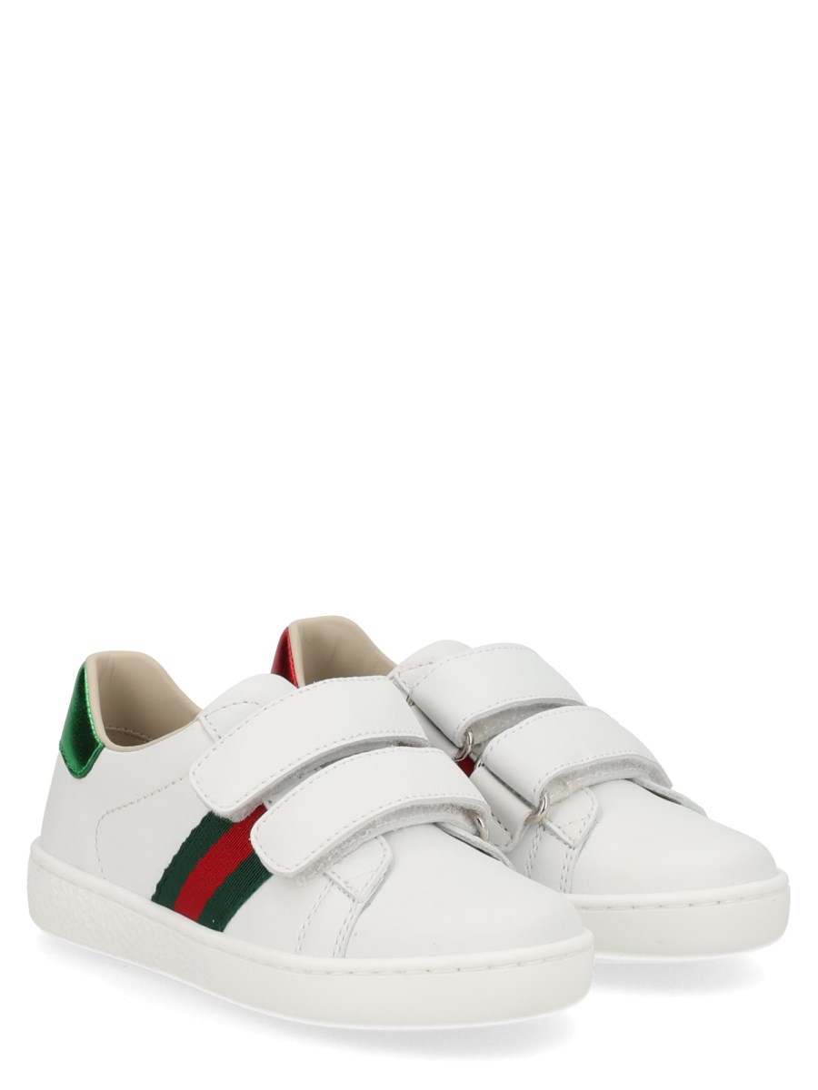 SNEAKERS IN PELLE CON DETTAGLIO WEB