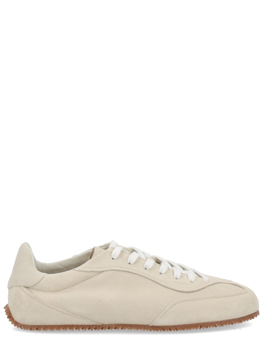 SNEAKER DAZE RUNNER