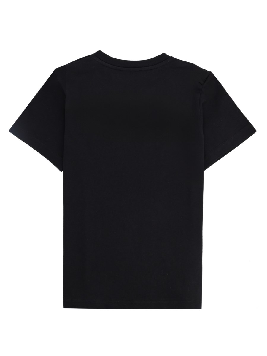 T-SHIRT CON BOTTONI