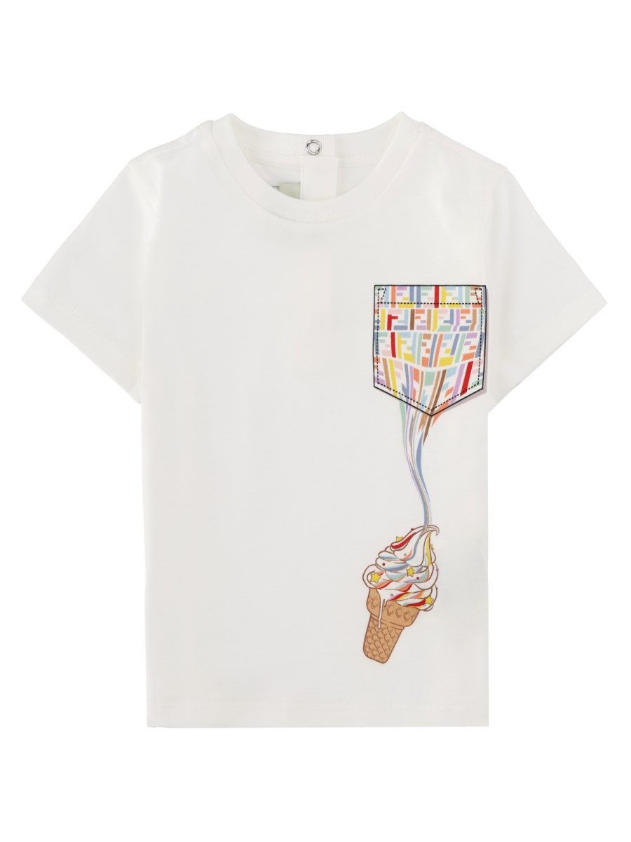 T-SHIRT CON STAMPA GRAFICA