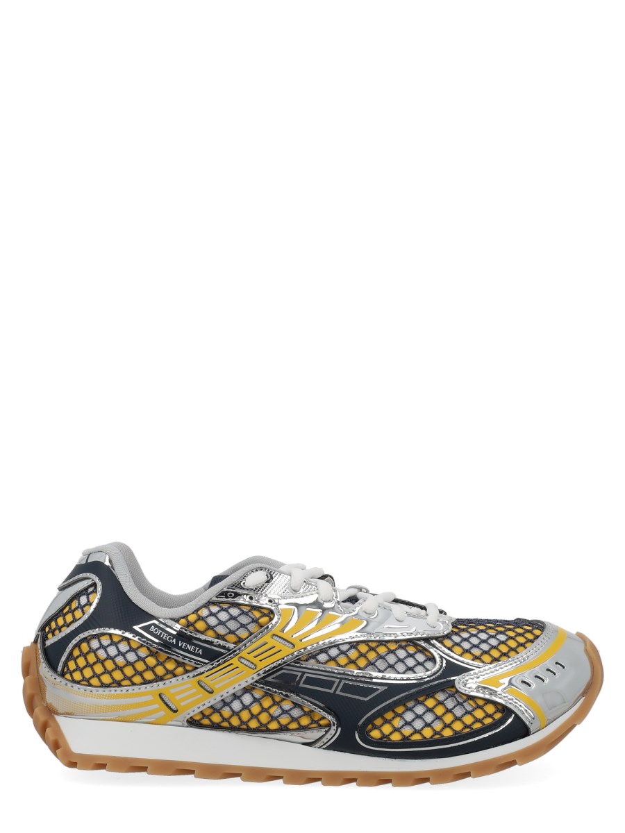 SNEAKER ORBIT