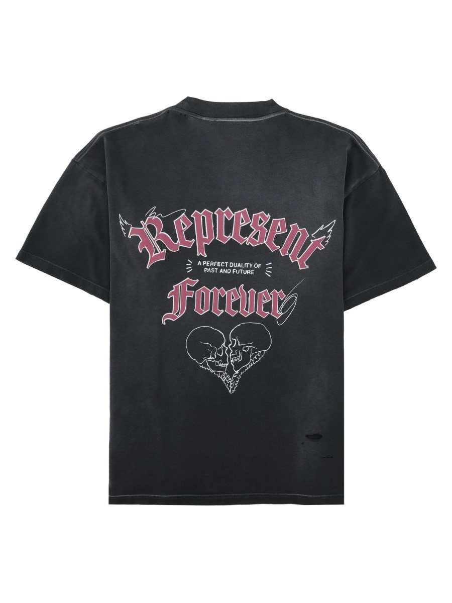 T-SHIRT CON STAMPA