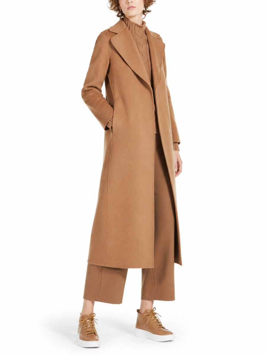 Cappotto a vestaglia in drap di lana