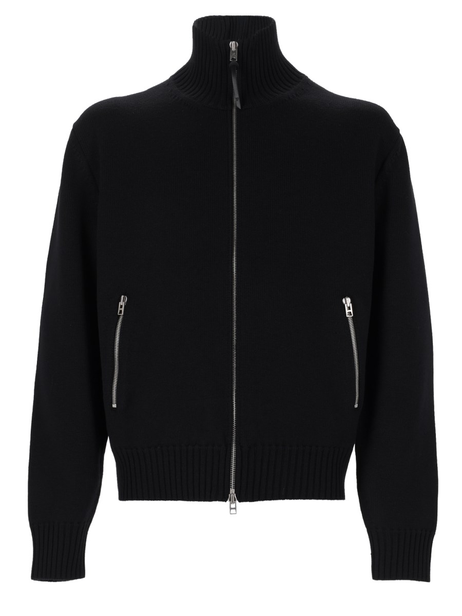 MAGLIA IN LANA MERINO CON ZIP E PATCH