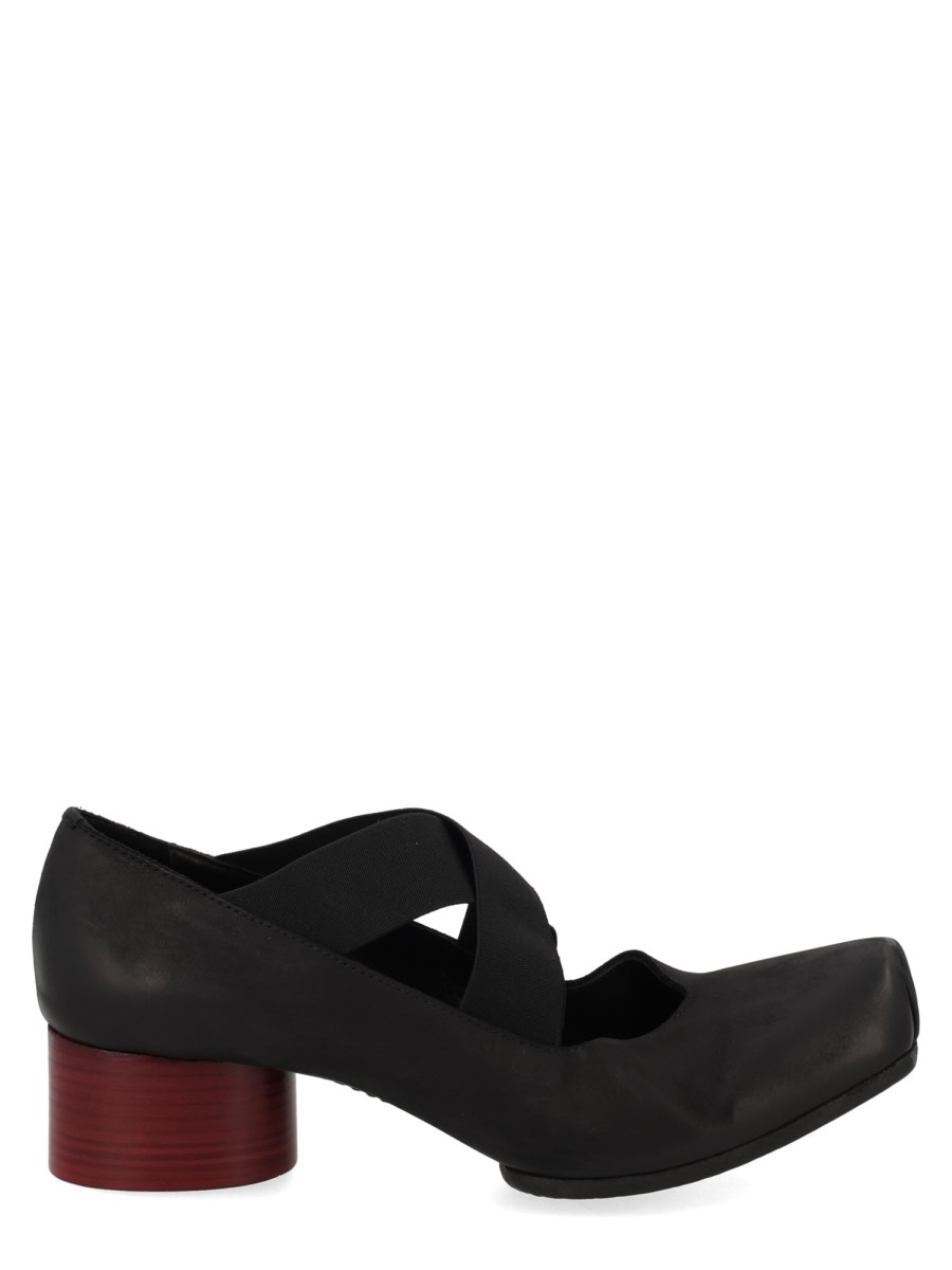 Ballerina In Pelle Con Tacco Medio