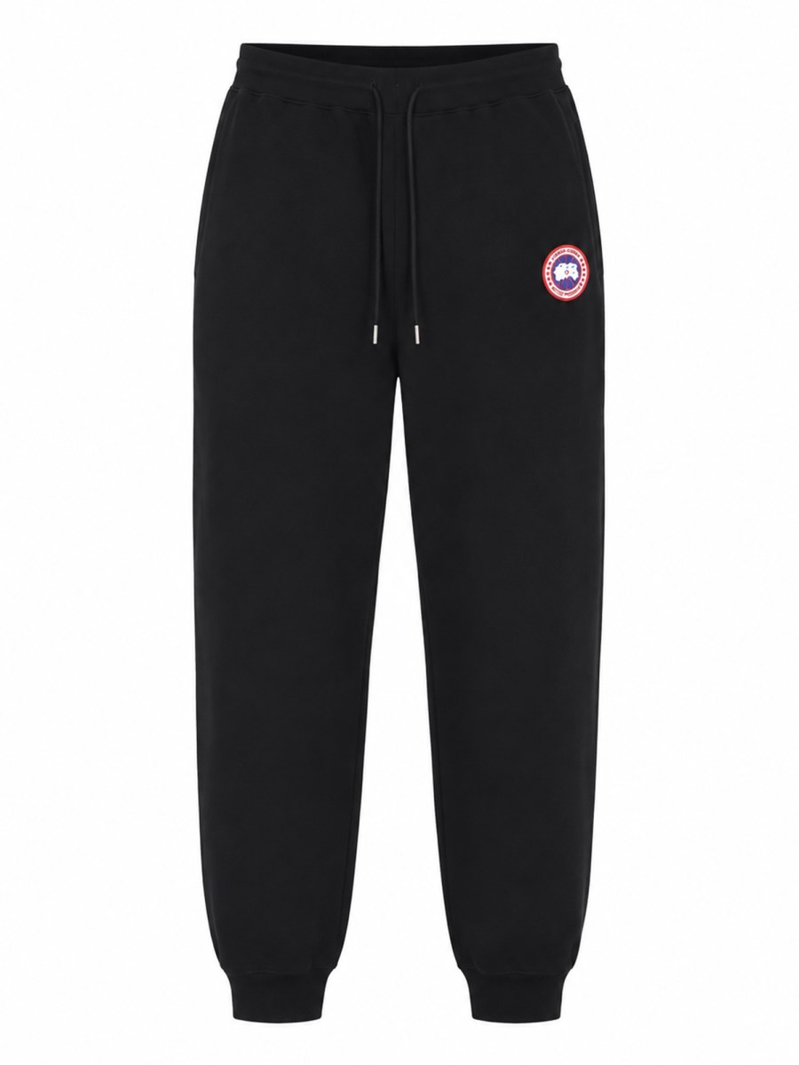 PANTALONE JOGGER CON PATCH LOGO