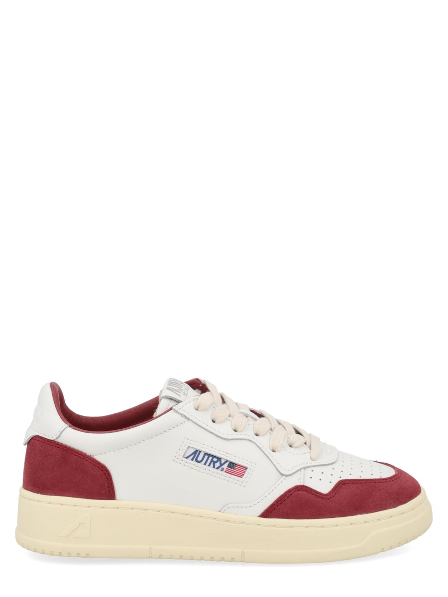 SNEAKER MEDALIST LOW