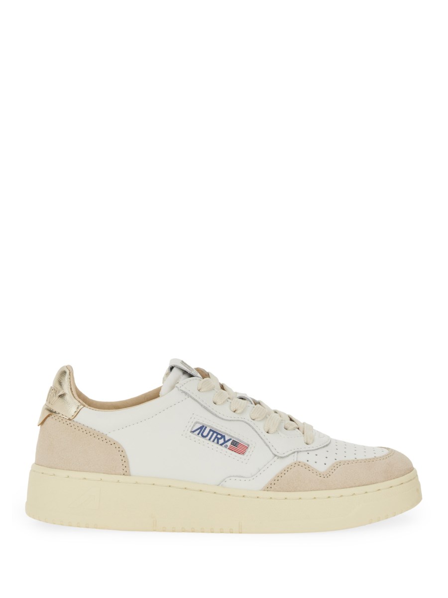 SNEAKER MEDALIST LOW