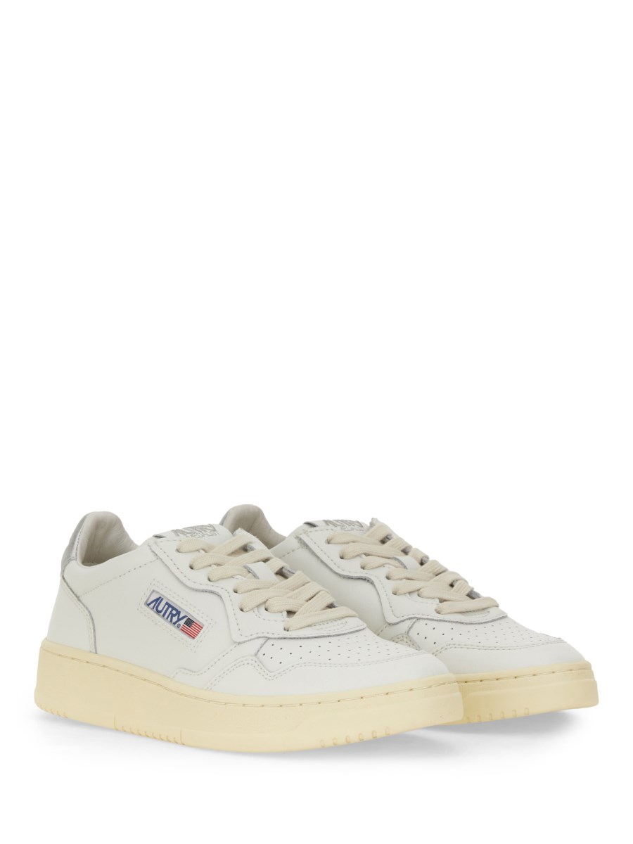 SNEAKER MEDALIST LOW 