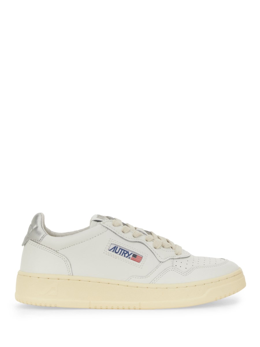 SNEAKER MEDALIST LOW 
