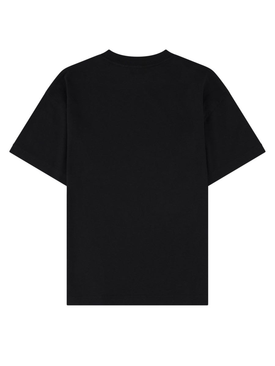 t-shirt con logo