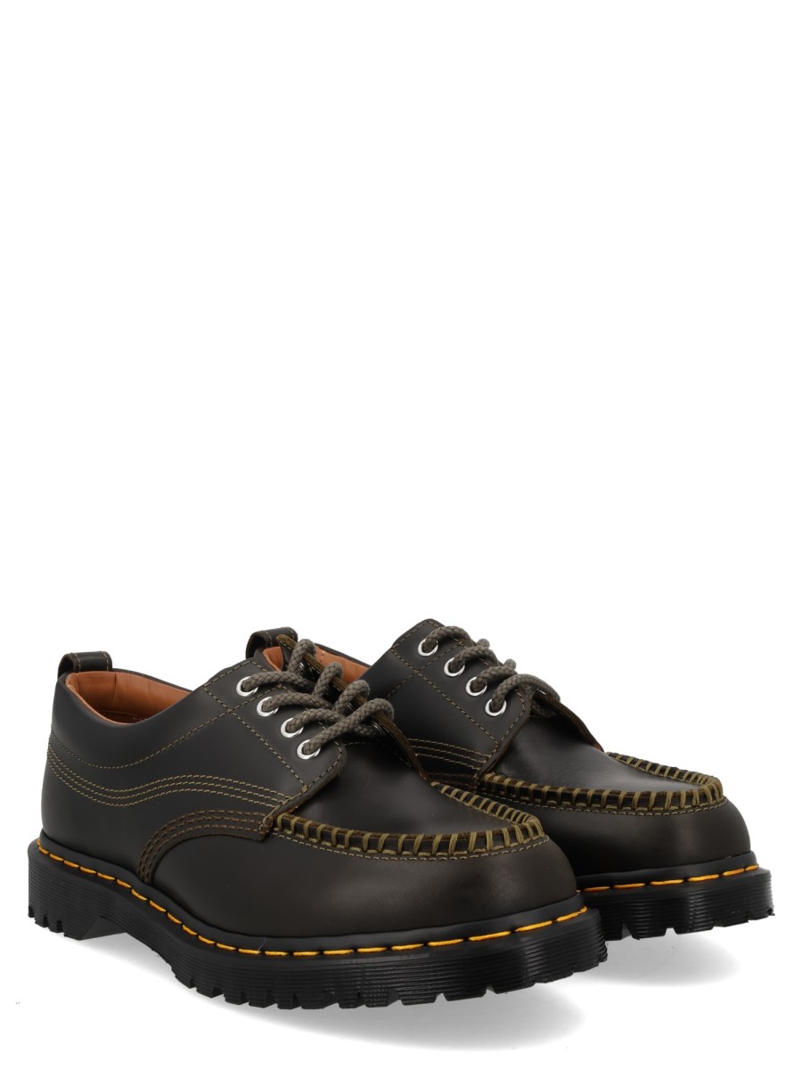 Stringata Lowell Con Punta Moc