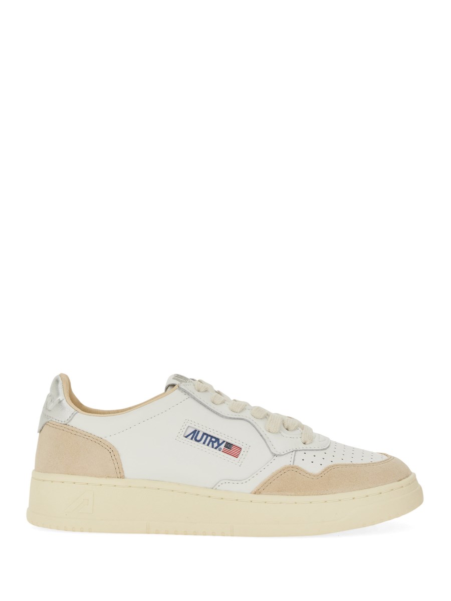 SNEAKER MEDALIST LOW