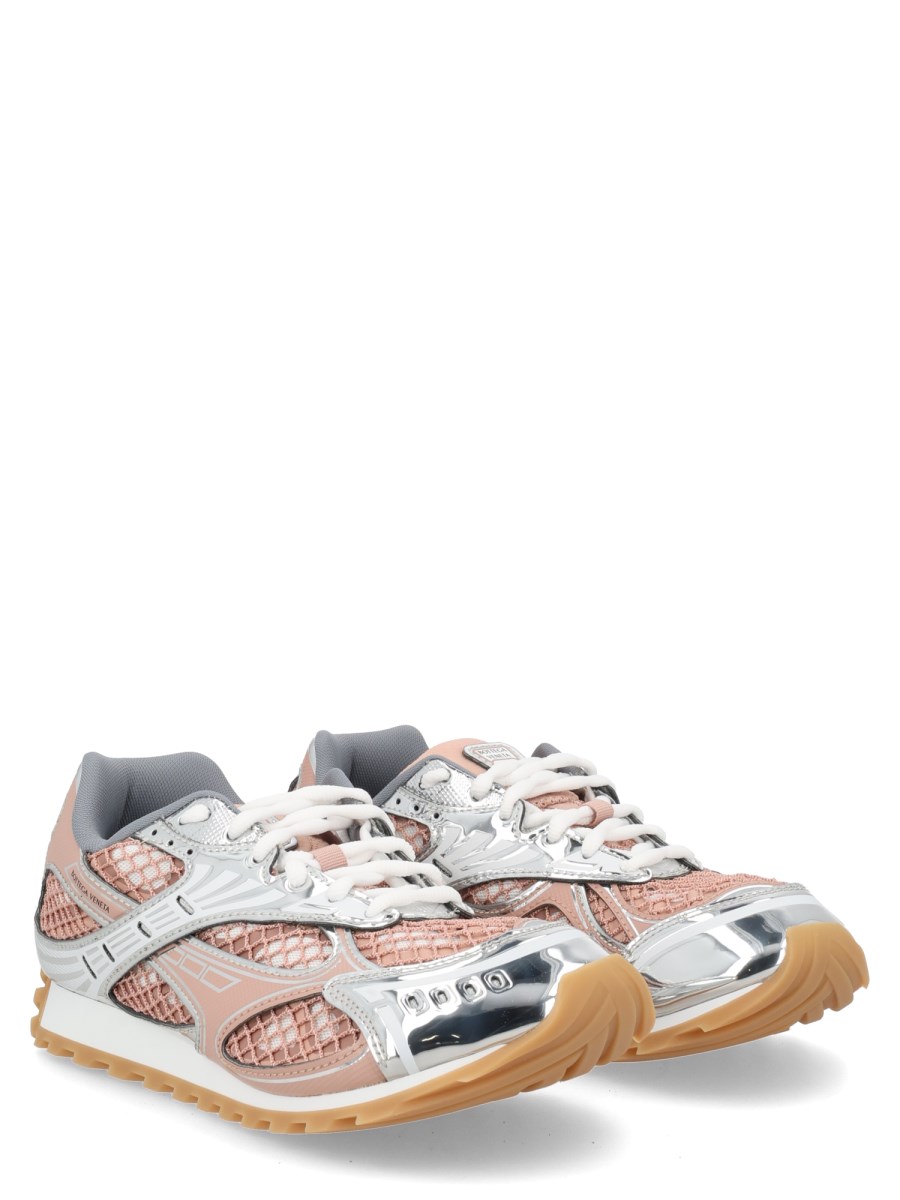 Sneaker Orbit