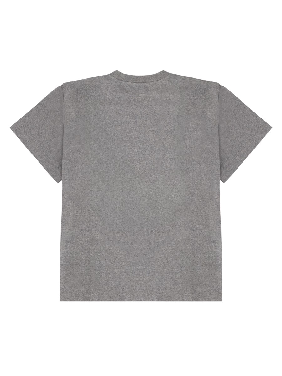 t-shirt con logo