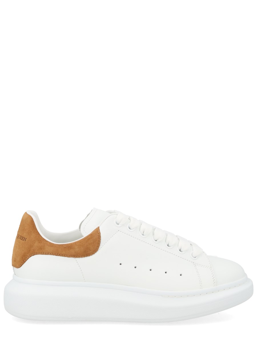 SNEAKER OVERSIZE